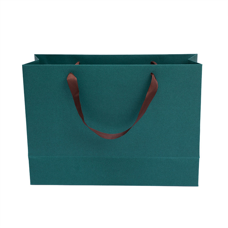Clothing Packaging Paper Shopping Bags With Handles OEM ODM Supported
