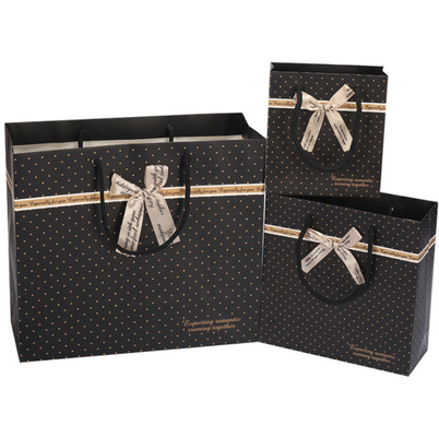 Matt Lamination Custom Paper Gift Bags , Heavy Duty Paper Bags With Handles